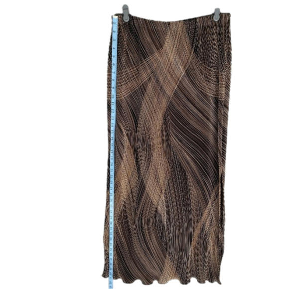 MUSE Maxi Skirt Micro Pleats Pull On Geometric Brown Black Tan Women Size 12 - Picture 6 of 11